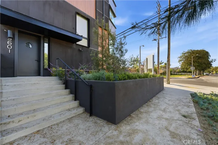 3601 Mclaughlin Avenue, Los Angeles, California 90066