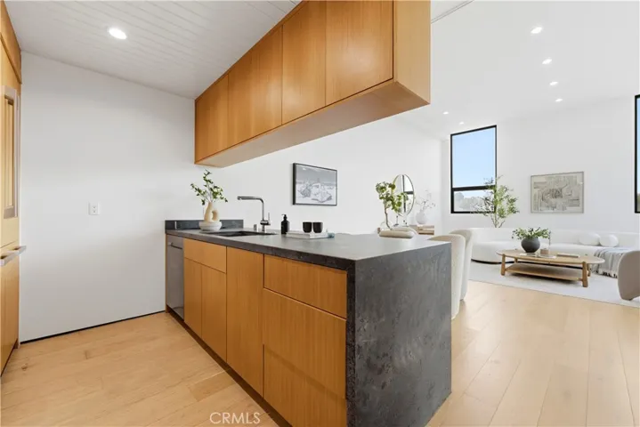 3601 Mclaughlin Avenue, Los Angeles, California 90066