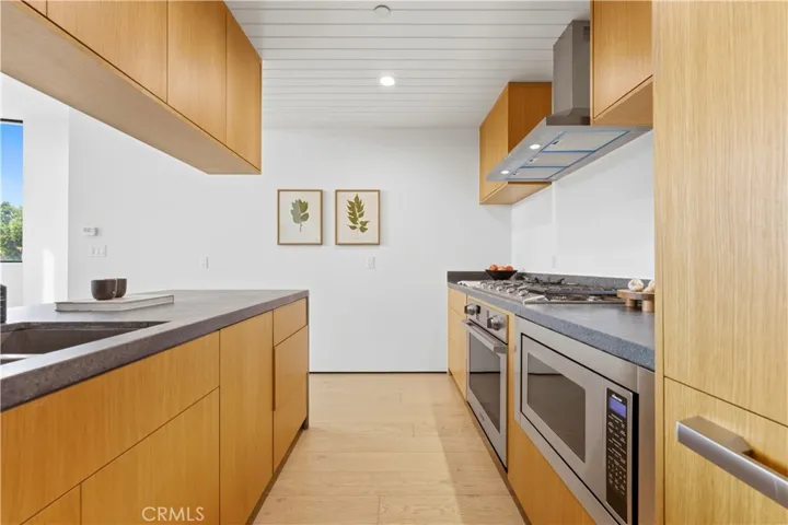 3601 Mclaughlin Avenue, Los Angeles, California 90066