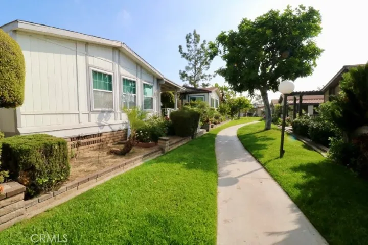1346 Clear Lake Place 70, Brea, California 92821