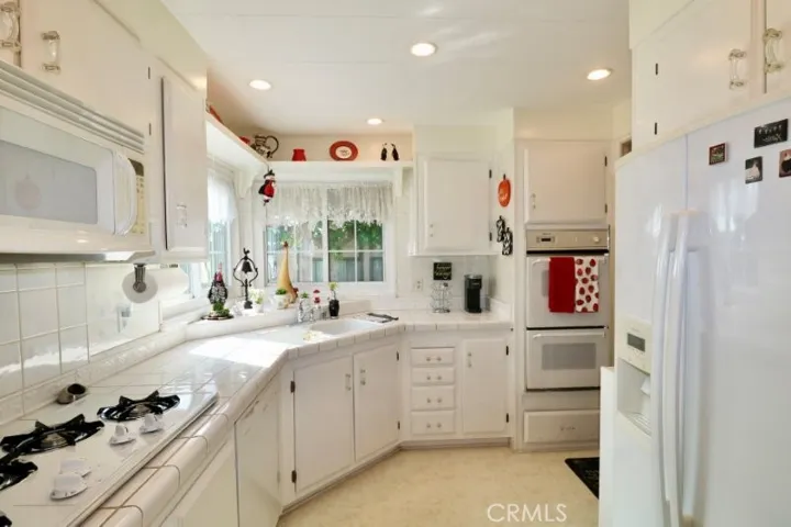 1346 Clear Lake Place 70, Brea, California 92821