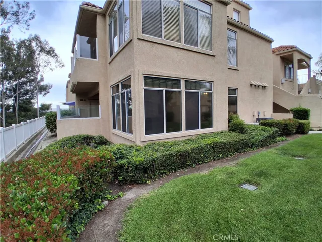 3190 Altura Court 101, Corona, California 92882