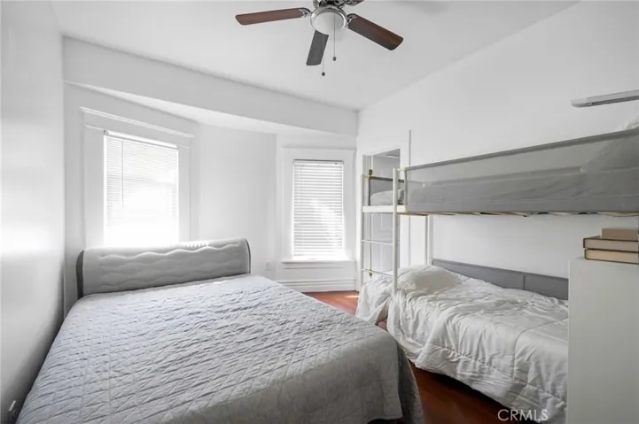 1251 N Commonwealth, Los Angeles, California 90029
