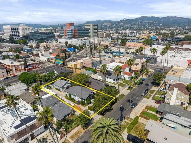 1251 N Commonwealth, Los Angeles, California 90029
