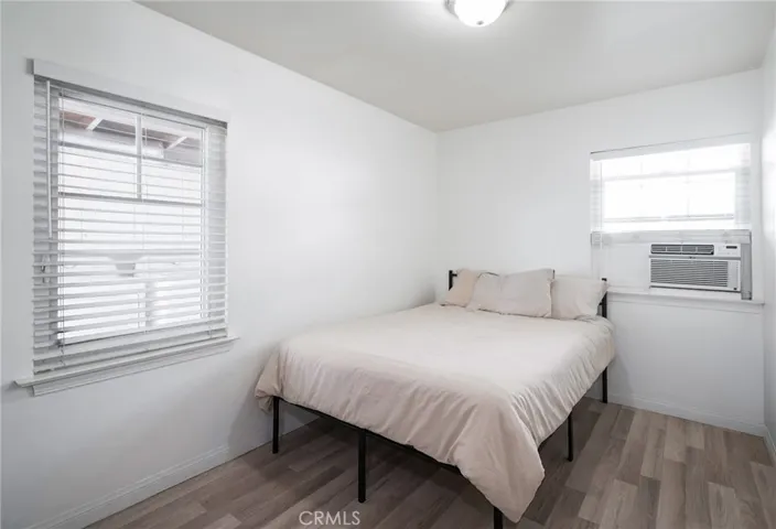 1251 N Commonwealth, Los Angeles, California 90029