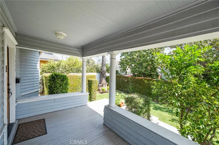 1251 N Commonwealth, Los Angeles, California 90029