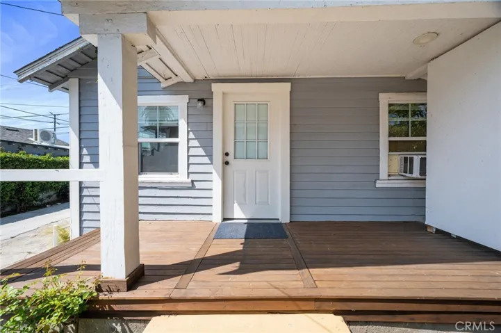 1251 N Commonwealth, Los Angeles, California 90029