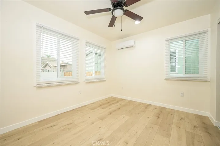705 Bradshawe, Los Angeles, California 90022