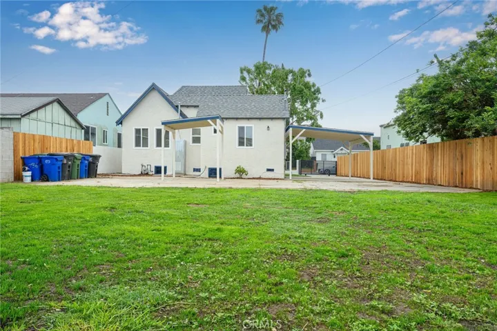 705 Bradshawe, Los Angeles, California 90022