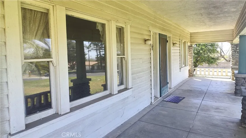 Front door Porch