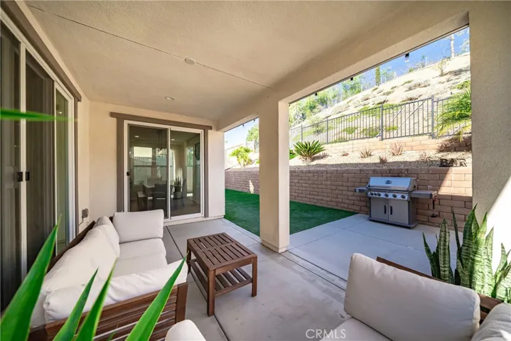 11298 Finders Court, Corona, California 92883