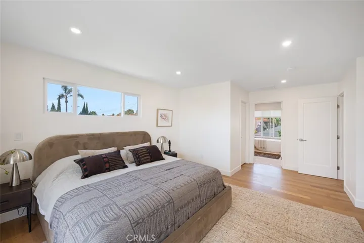 2880 Club House Road, Costa Mesa, California 92626