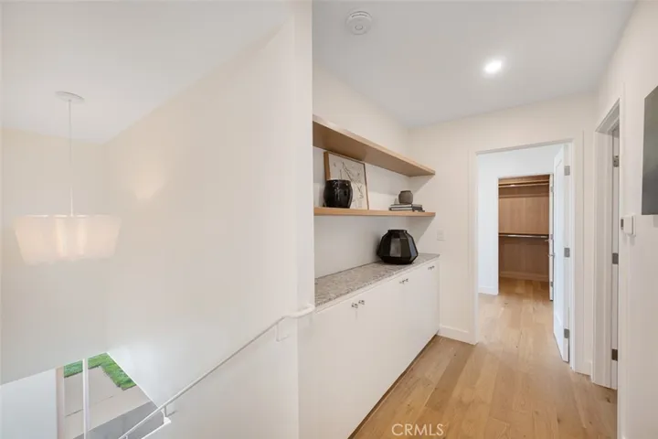 2880 Club House Road, Costa Mesa, California 92626