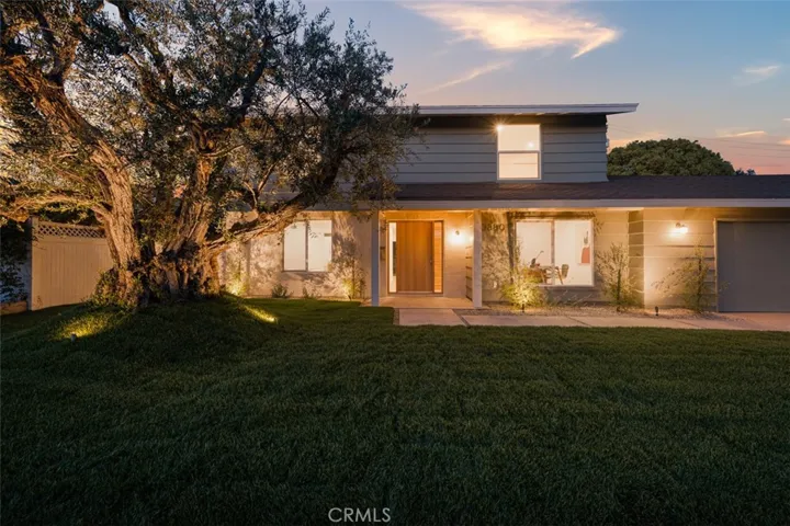 2880 Club House Road, Costa Mesa, California 92626