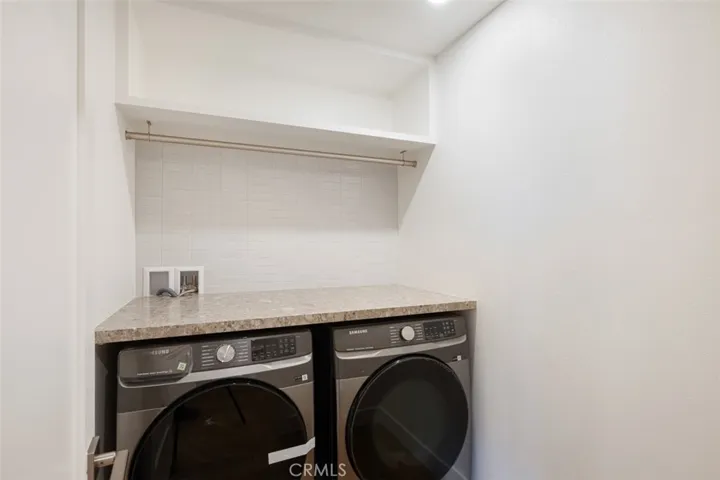 2880 Club House Road, Costa Mesa, California 92626