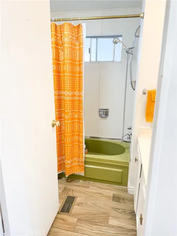 Bath 1