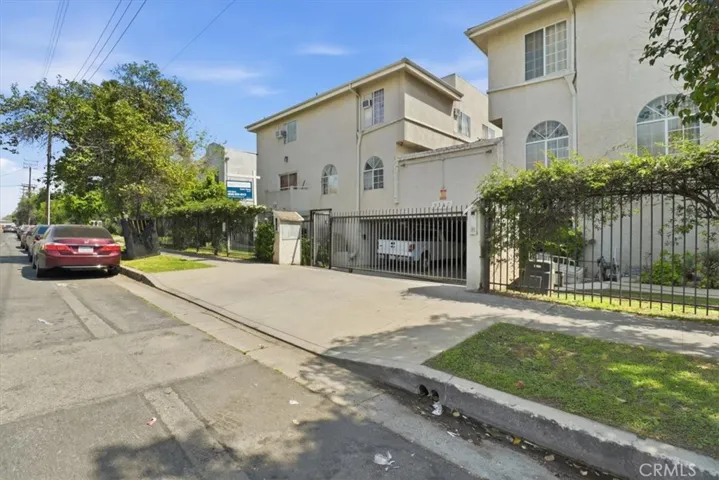 9146 Tobias Avenue, Panorama City, California 91402