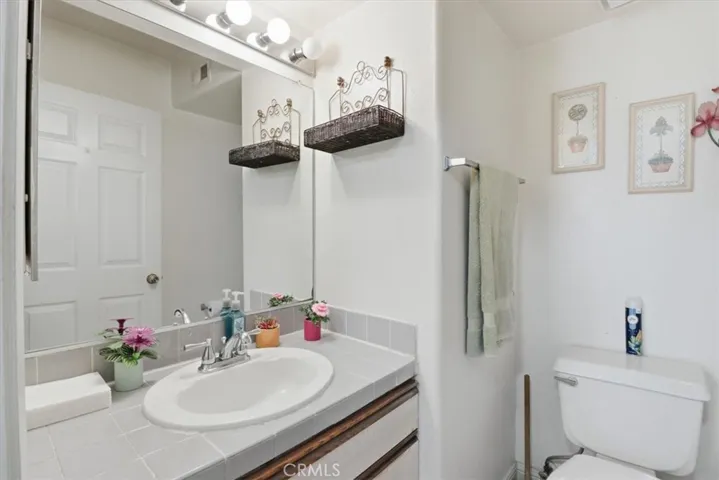 9146 Tobias Avenue, Panorama City, California 91402