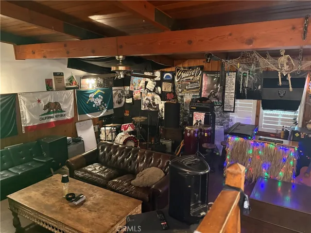 12917 Gladstone, Sylmar, California 91342