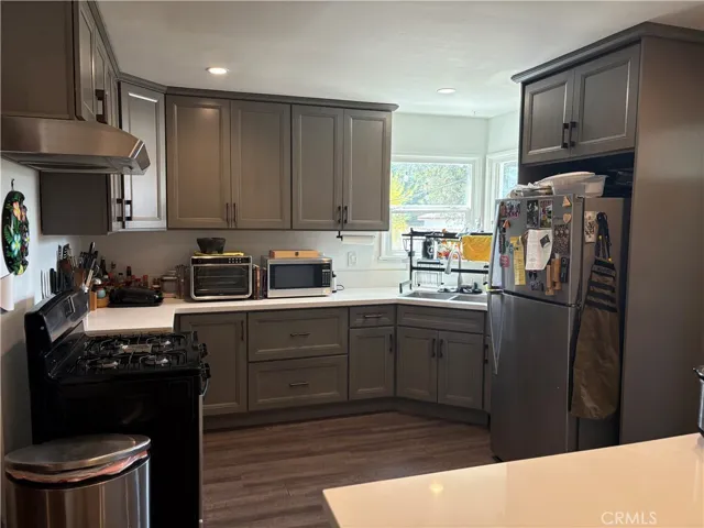 12917 Gladstone, Sylmar, California 91342