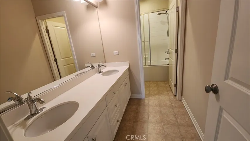32 Loquat, Irvine, California 92618
