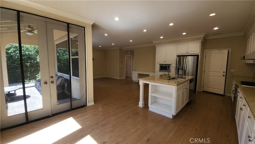32 Loquat, Irvine, California 92618