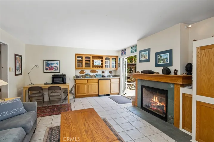 181 Sunset Terrace, Laguna Beach, California 92651