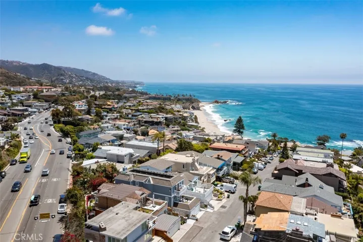 181 Sunset Terrace, Laguna Beach, California 92651