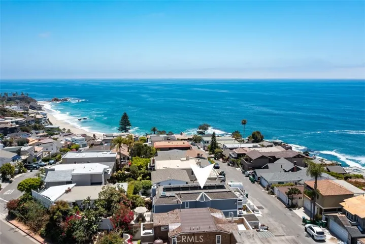 181 Sunset Terrace, Laguna Beach, California 92651