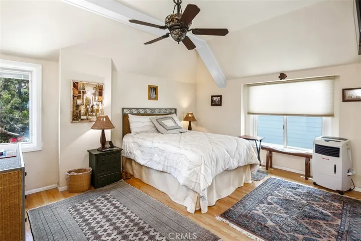 Master Bedroom with Ceilign fans/AC Unit