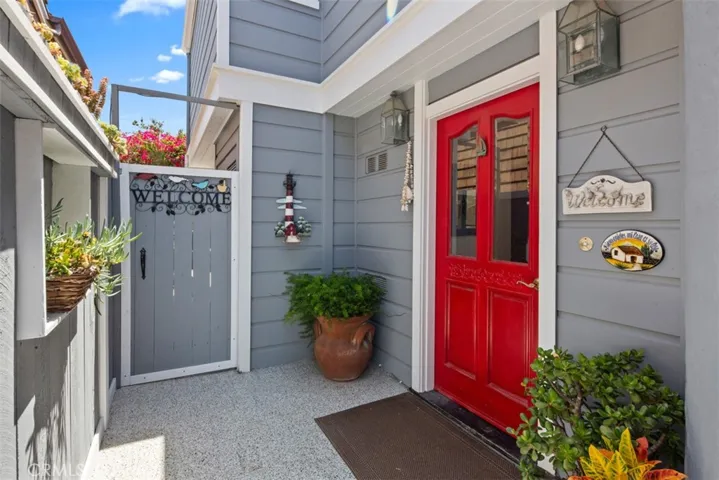 Entry - Front Door!