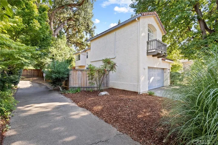 304 Mission Serra, Chico, California 95926