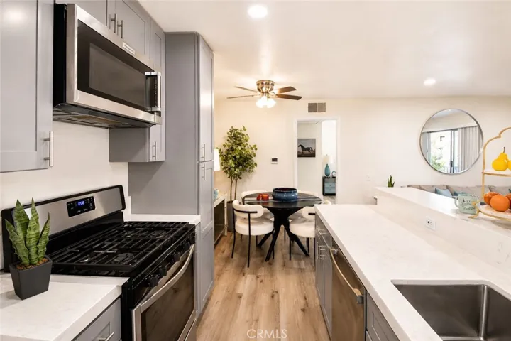 Open dining area perfect for entertaining