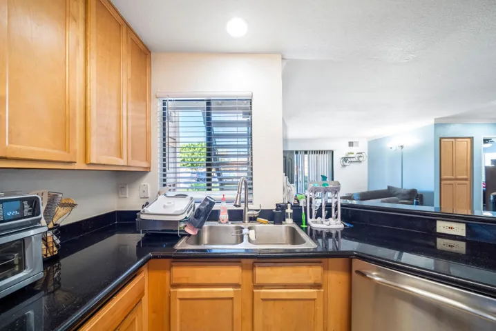 78650 Ave 42 Apt 5mb (13 of 42)