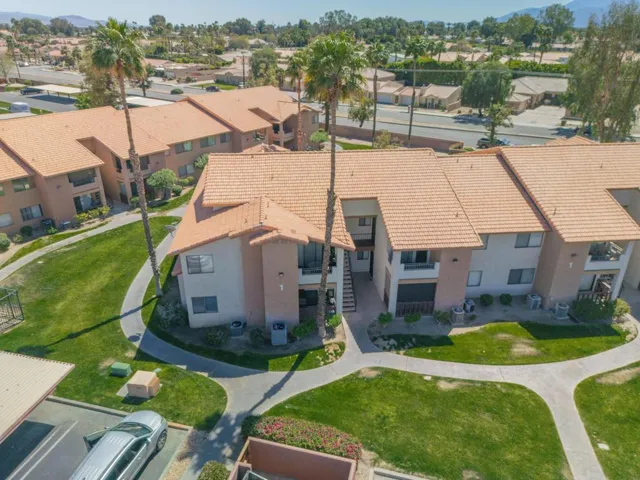 78650 Ave 42 Apt 5mb (2 of 42)