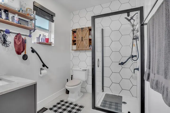 5447 Shasta Ave, San Pablo, California 94806