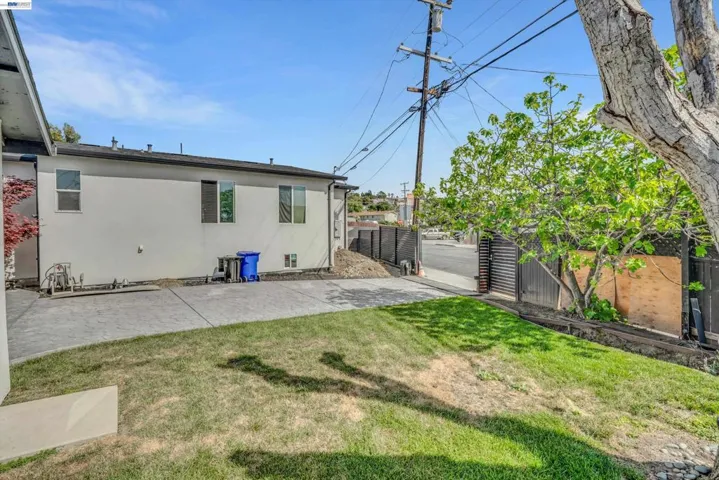 5447 Shasta Ave, San Pablo, California 94806