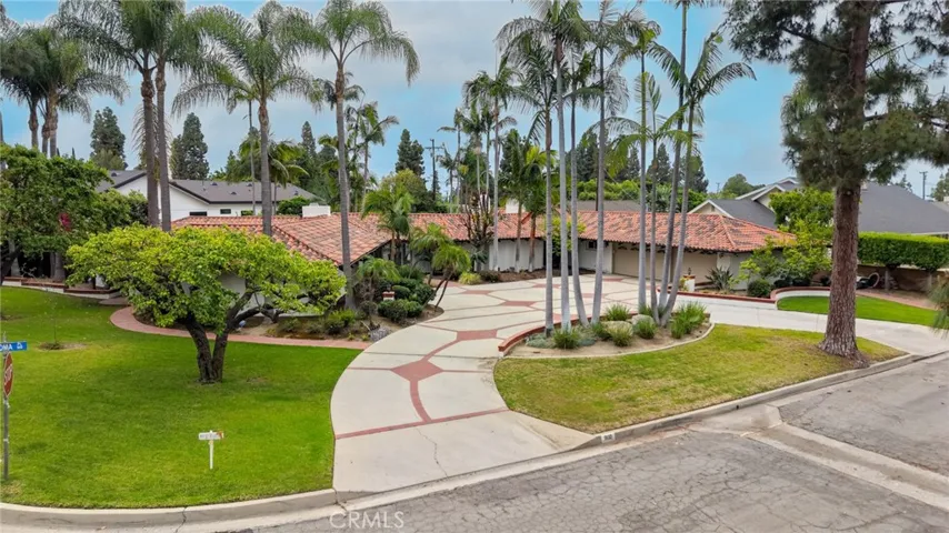 900 Paloma, Fullerton, California 92835
