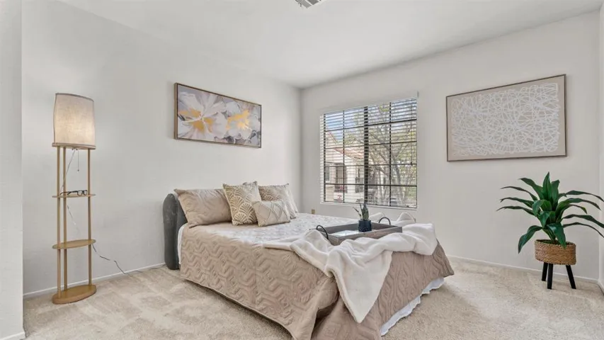 10684 Dabney Drive 106, San Diego, California 92126
