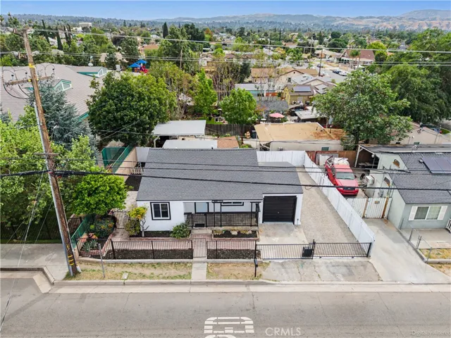 215 W Lugonia Ave, Redlands, California 92374