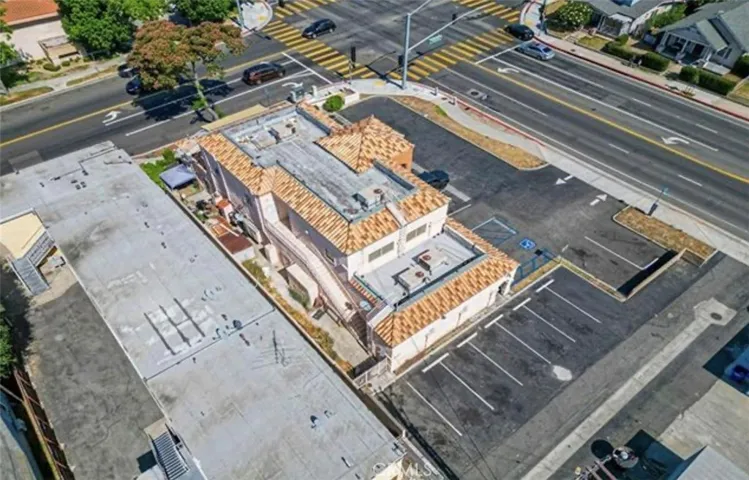 Side Parking and Alley
