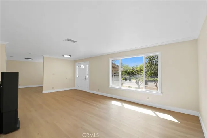 1946 San Simeon, Pomona, California 91767