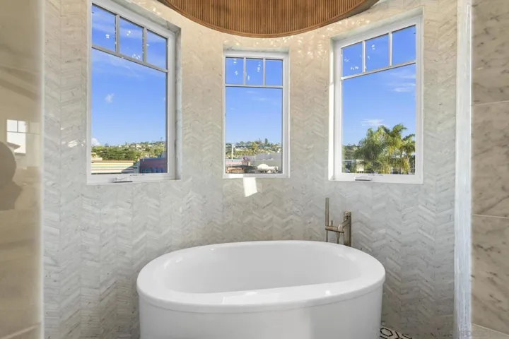 466 Westbourne St, La Jolla, California 92037
