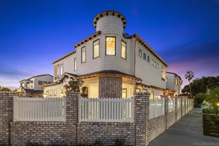 466 Westbourne St, La Jolla, California 92037
