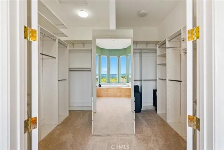 Spacious walk in closet