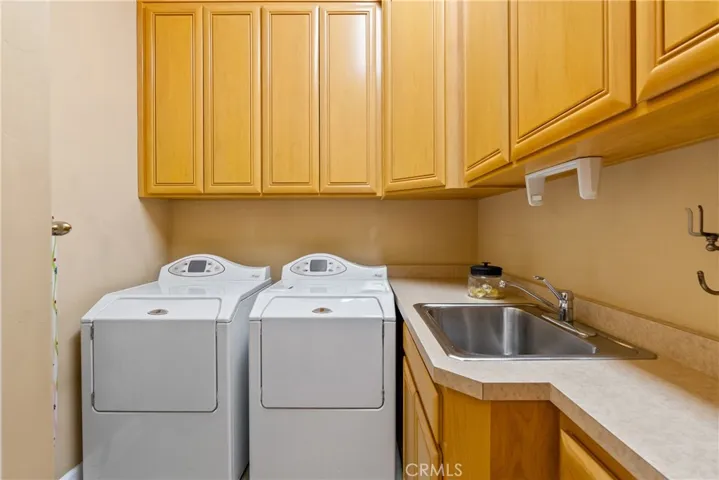 Functional laundry space with great storage