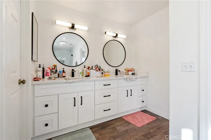 Ensuite