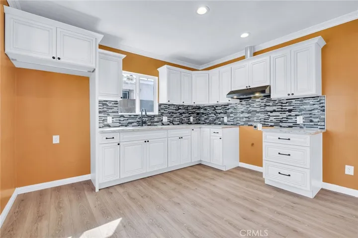 2146 E Lucien, Compton, California 90222