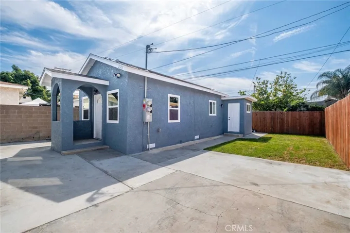 2146 E Lucien, Compton, California 90222