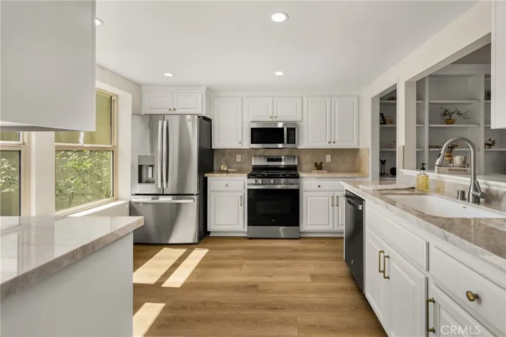 16 Driftwood 24, Irvine, California 92604